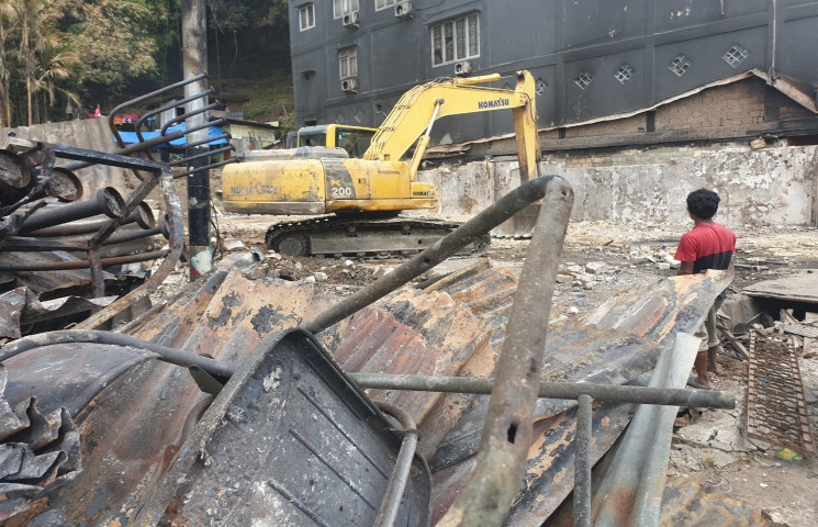Rp2,8 M Untuk Korban Demo Rusuh